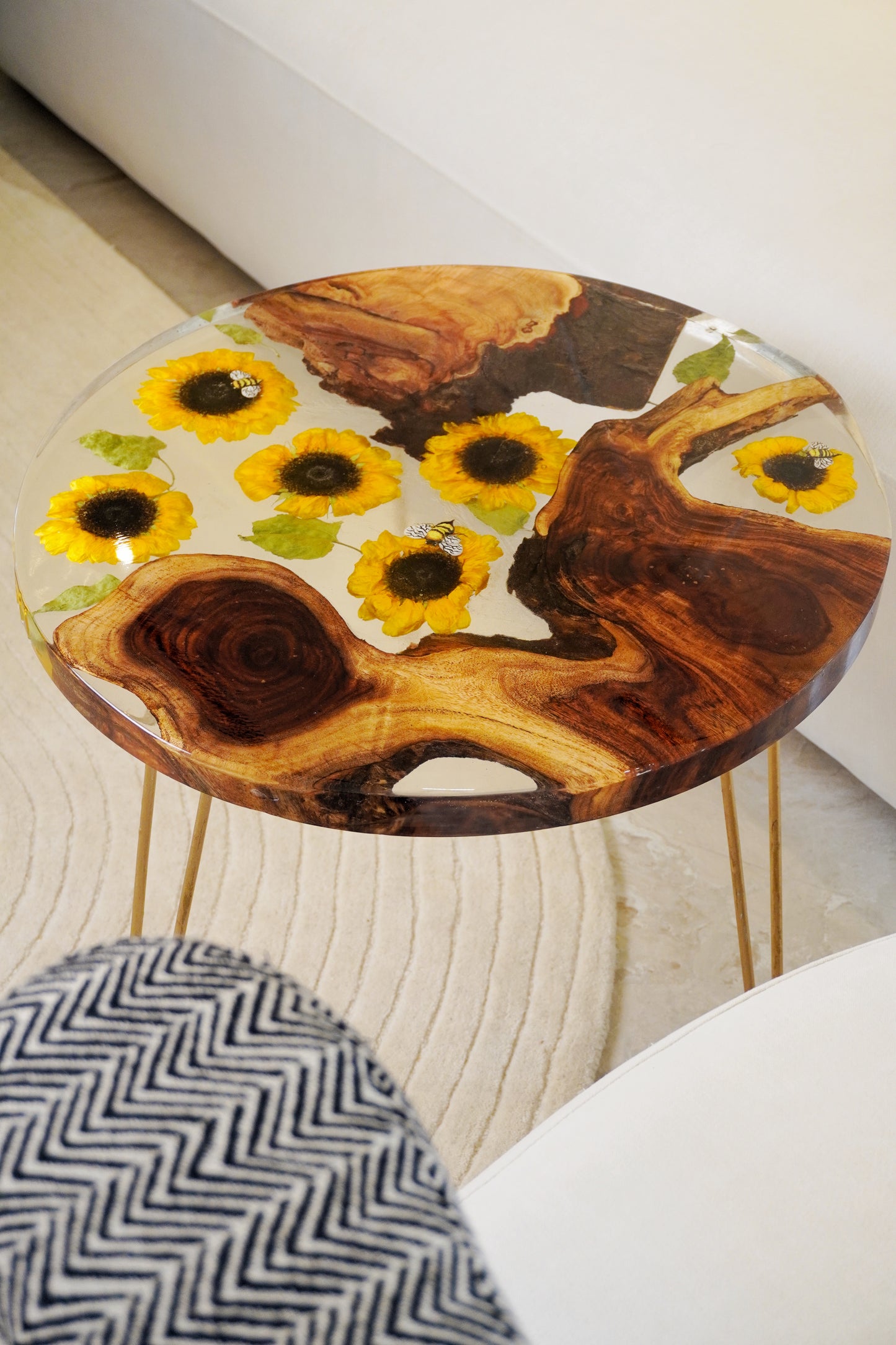 BEE THE SUNSHINE RESIN RIVER TABLE  (DIY KIT)